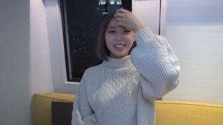 FC2PPV-1657563 【個人撮影】天真爛漫ゆるふわ女子大生☆あや22歳